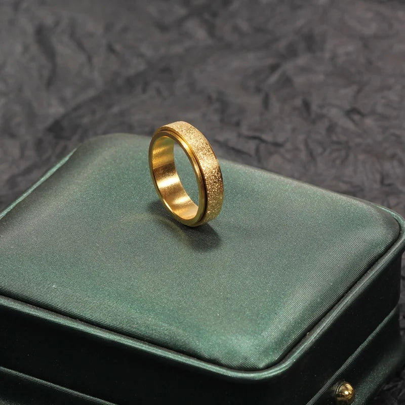 The Stardust Kinetic Band Rings