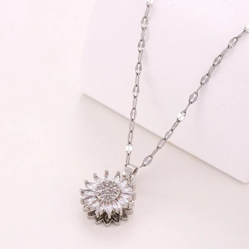 The Radiant Flora Kinetic Set
