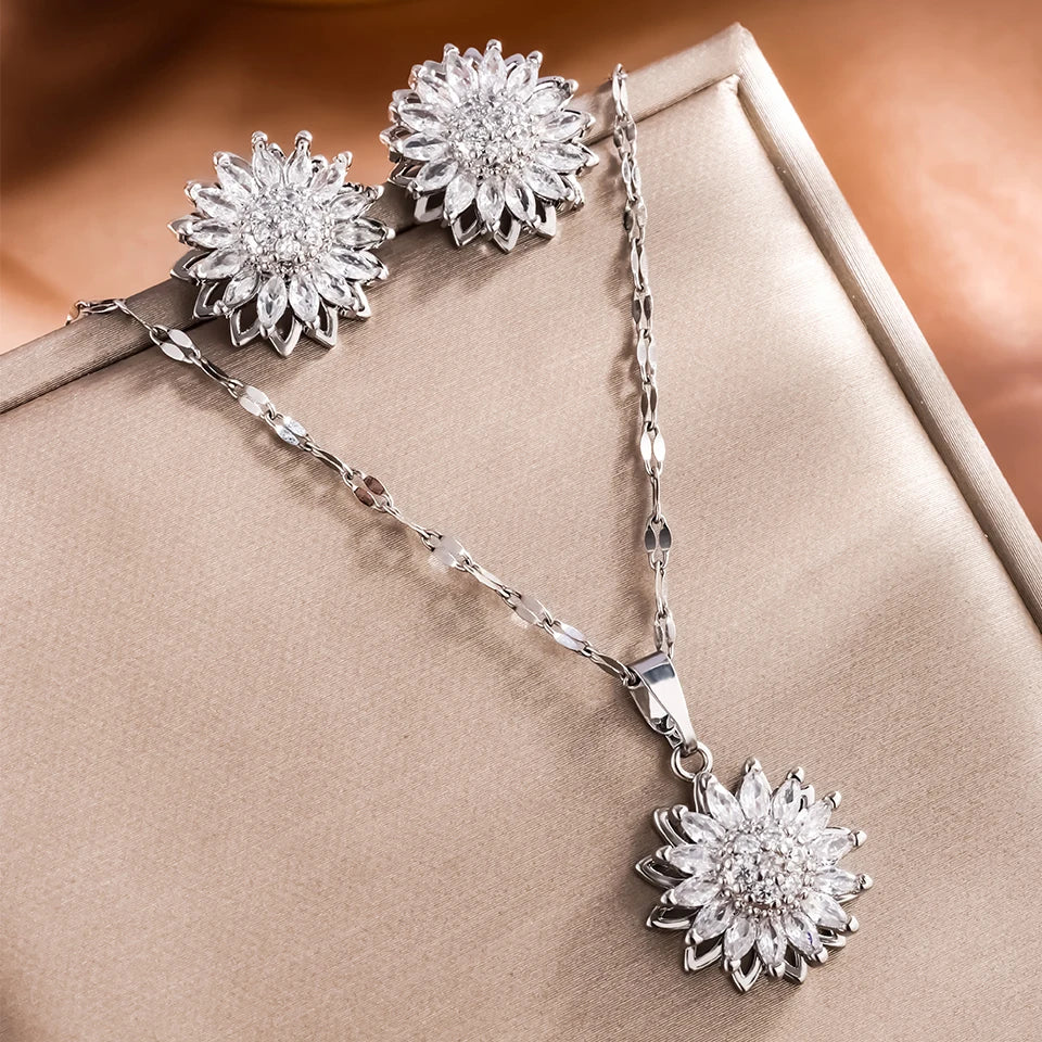 The Radiant Flora Kinetic Set