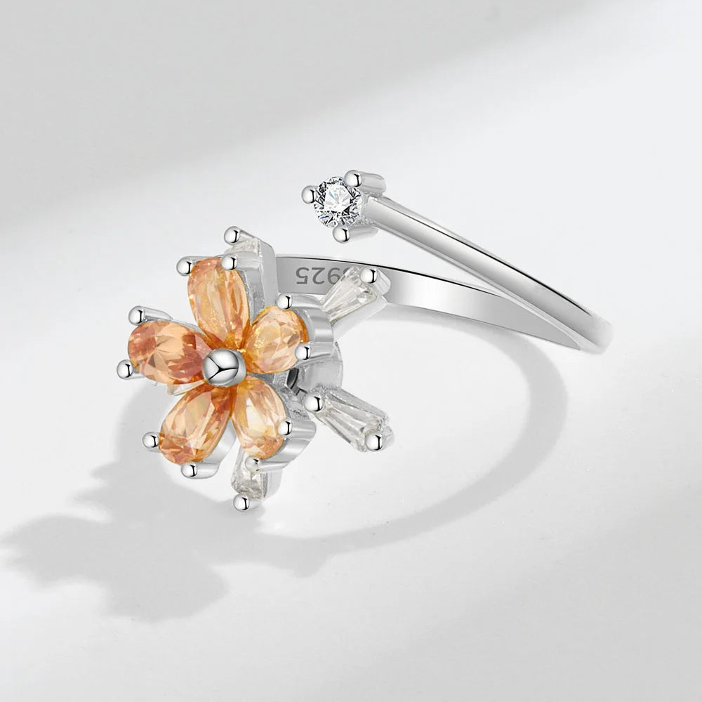 The Harmony Flower Kinetic Ring
