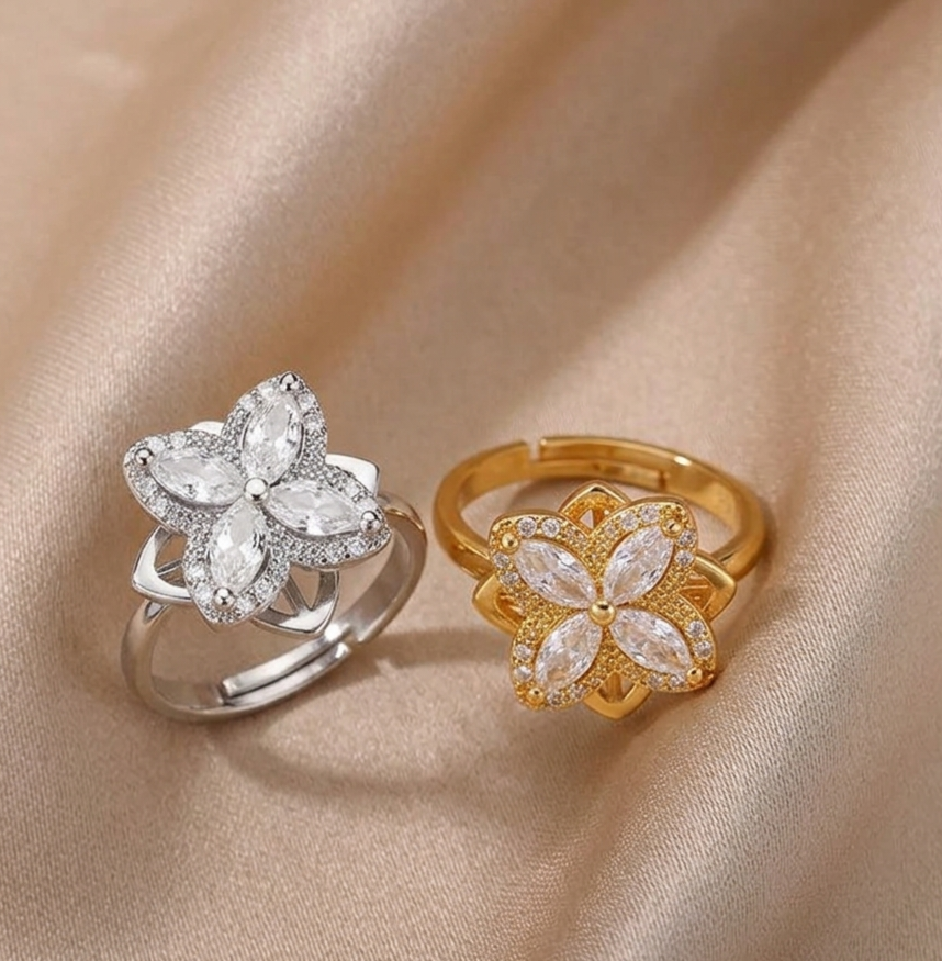The Crystal Blossom Kinetic Ring